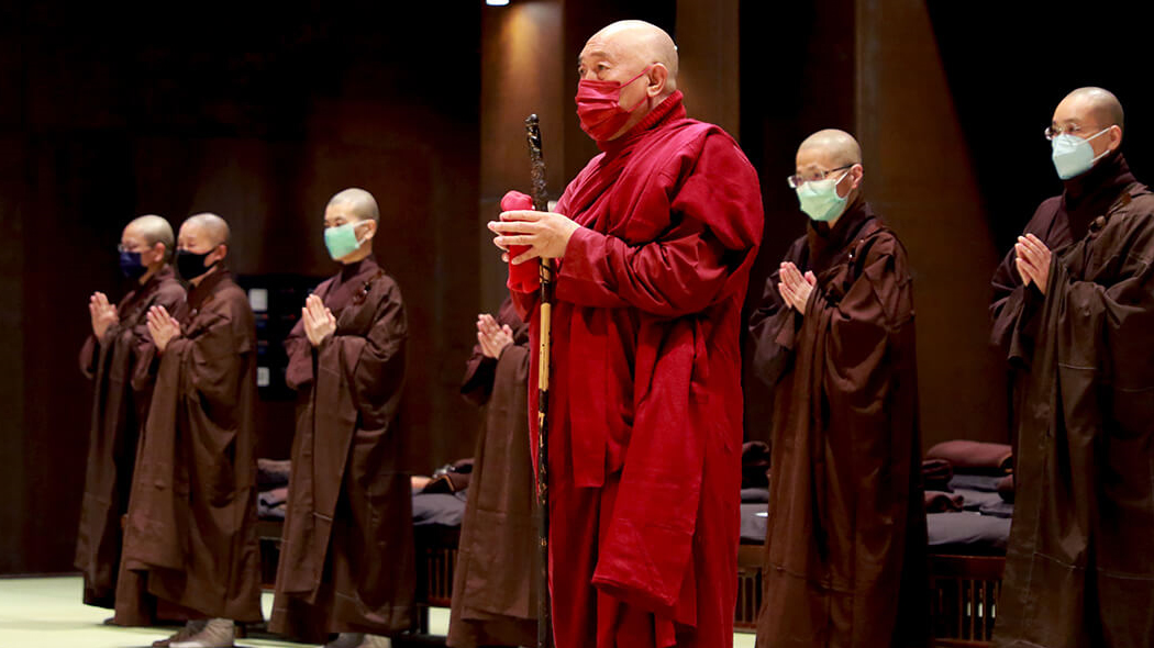 LJM Members Start Spring Meditation Retreat with Heightened Mantra Chanting