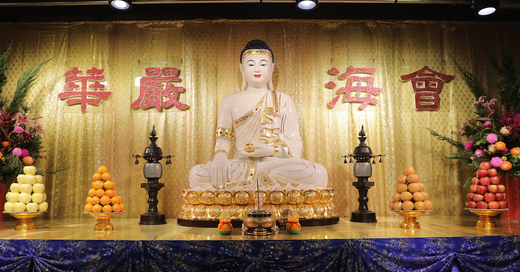 All Beings Are Invited to the Avatamsaka Cosmos to Treat the Earth Well