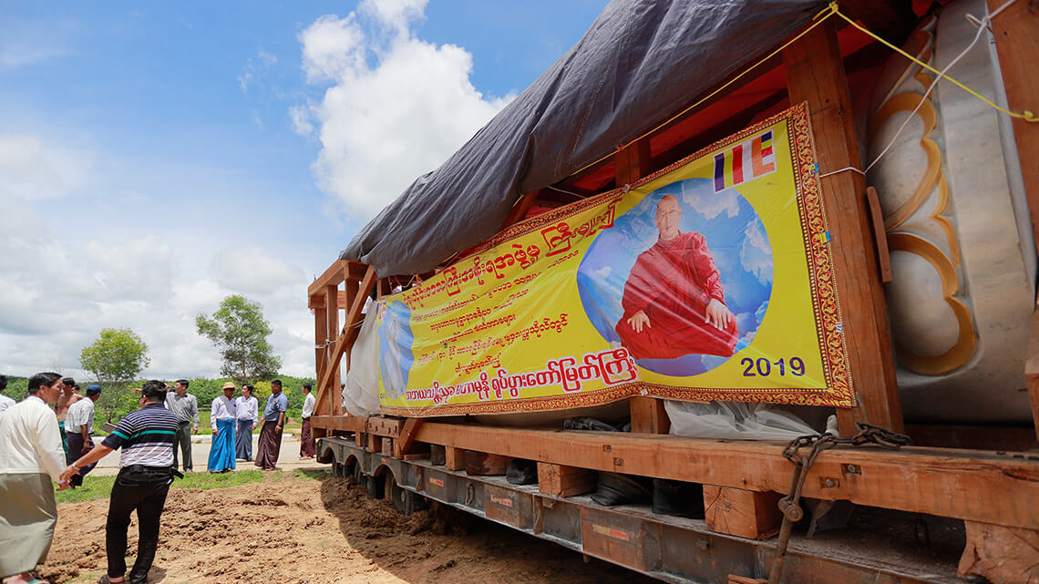The Jade Buddha of Peace now in Place to safeguard Future Campus of the University for Life & Peace