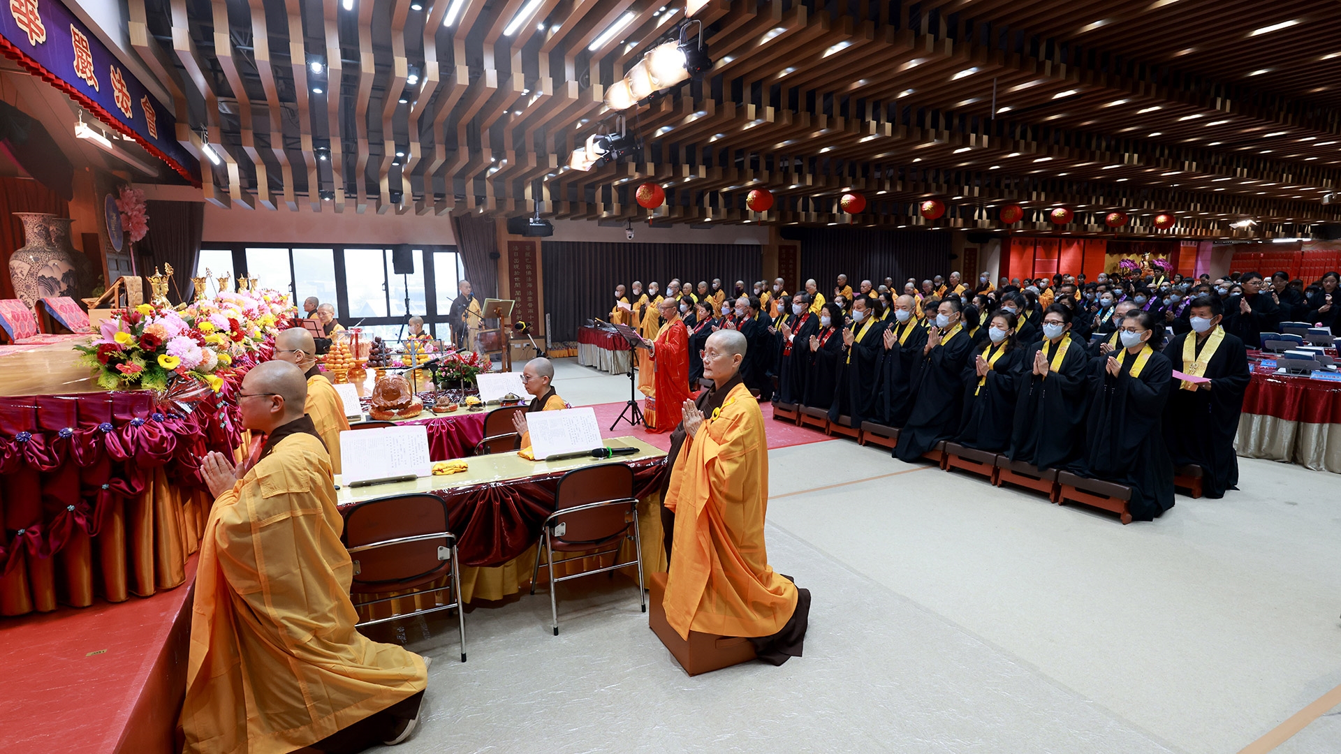 華嚴法會圓滿願心成海 全球信眾共讀341部華嚴經