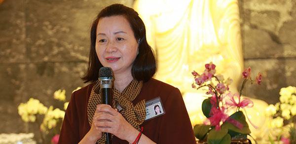 靈鷲山護法會第11屆佛法大使殊榮的林妙嬬師姐 靈鷲山護法會第11屆佛法大使殊榮的林妙嬬師姐
